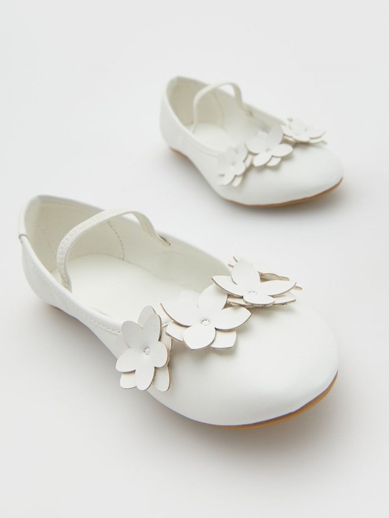 Reserved Ballerinas Schuhe Mädchen Weiß | 9345-AVWXM