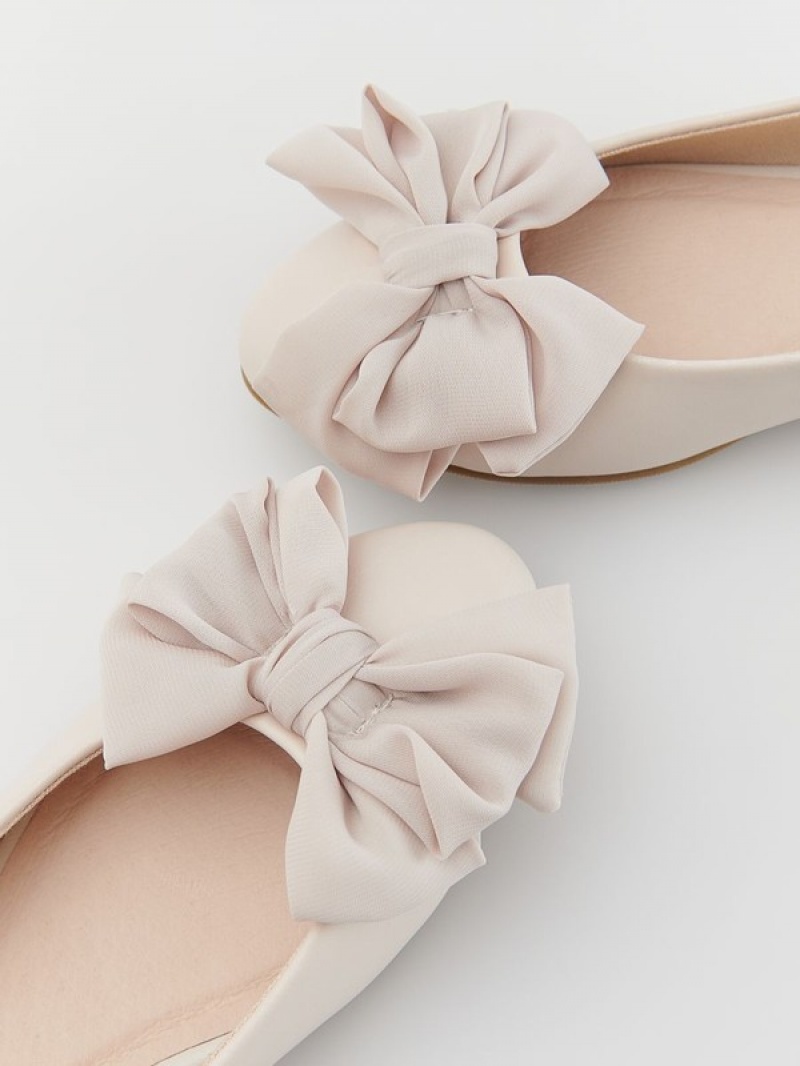 Reserved Ballerinasbow Detail Schuhe Mädchen Beige | 3954-XWMGC