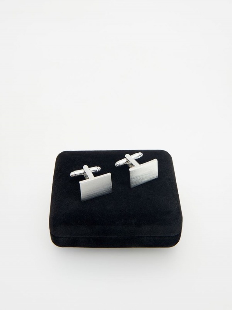 Reserved Cufflinks Gürtel Herren Silber | 8356-LVBCM