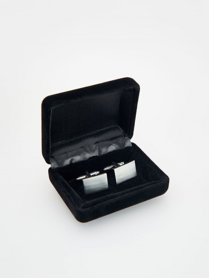 Reserved Cufflinks Gürtel Herren Silber | 8356-LVBCM