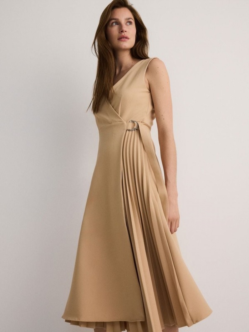 Reserved Midipleats Kleid Damen Beige | 7264-NTUFH