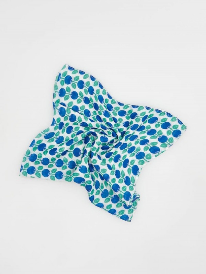 Reserved Patterned Neckerchief Schals Mädchen Weiß | 3026-CPMJF