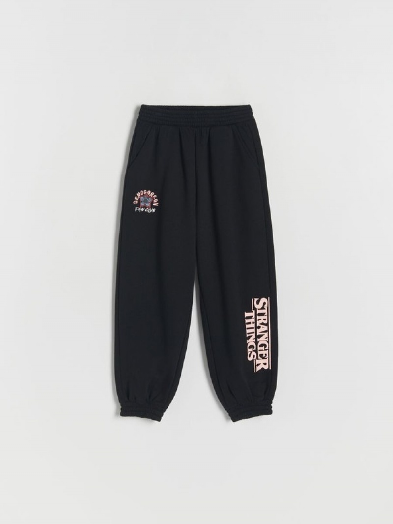 Reserved Stranger Things Hosen Mädchen Schwarz | 1735-QKDVF