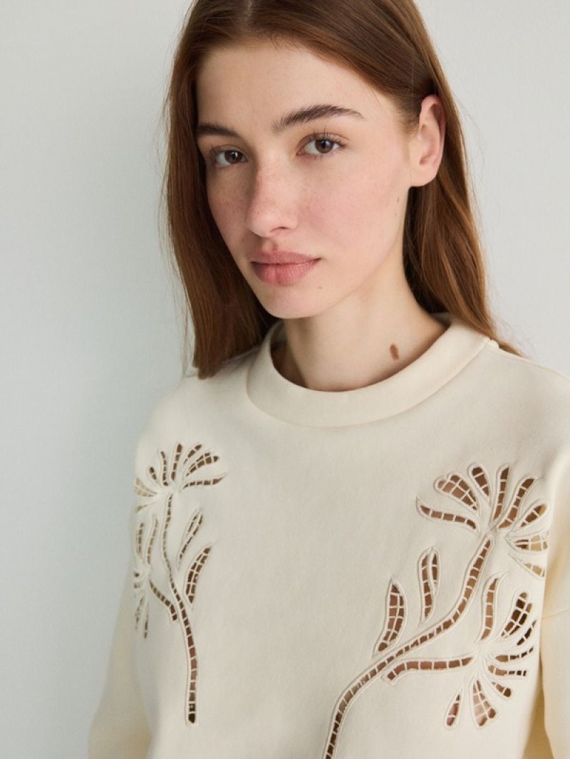 Reserved Sweatembroidery Detailing Sweatshirts Damen Weiß | 2153-UPSHZ